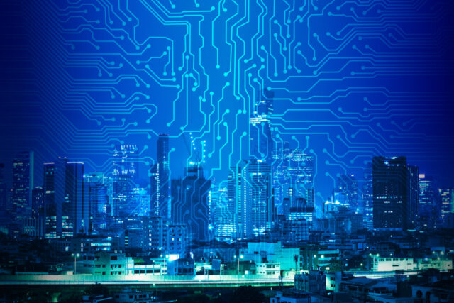 Рост цен, пошлины и новые штрафы. Об этом важно знать водителям в ноябре