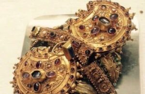 250 кг золота в могиле скифской царицы или Новый триумф черных археологов