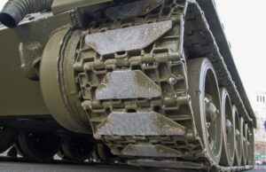 Новейшие британские танки калечат военных