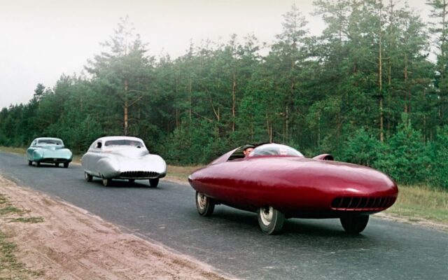 Скорость и стиль: 7 самых крутых спорткаров из СССР