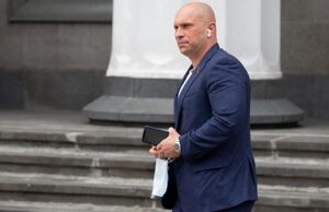 В Раде посчитали новые санкции властей Украины «копанием ямы»