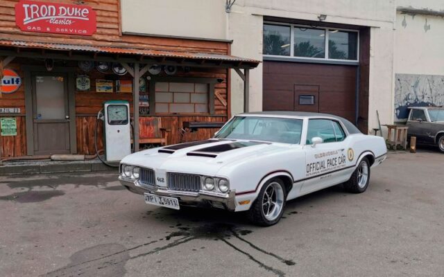 Американская мощь. Тест редкого маслкара Oldsmobile 442