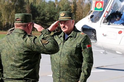 Лукашенко рассказал о военных учениях с Россией и вспомнил Зеленского