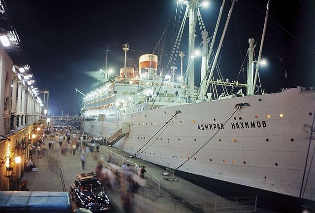 Советский  Титаник  или Последний рейс  Адмирала Нахимова 