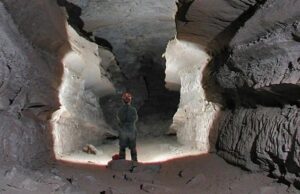 Знаменитая Мамонтова пещера-рекордсмен в США стала еще длиннее