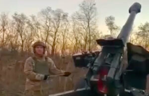 На Украине завели дело из-за стрельбы журналистом из гаубицы в Донбассе