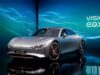 Mercedes-Benz представил электроседан EQXX с запасом хода в 1000 км
