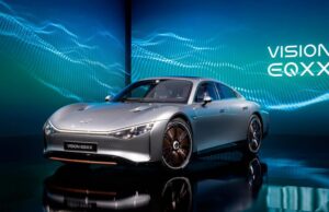 Mercedes-Benz представил электроседан EQXX с запасом хода в 1000 км