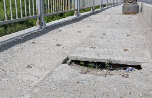 В американском Питсбурге накануне визита президента обрушился мост