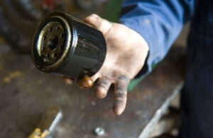 Покупка масляного фильтра в автомобиль: на какие параметры стоит обратить внимание