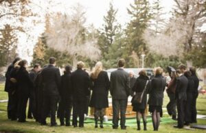 Ритуальные услуги: помощь профессионалов будет кстати