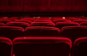 Рядом с учебным театром ГИТИСа восстановят старинный газовый фонарь