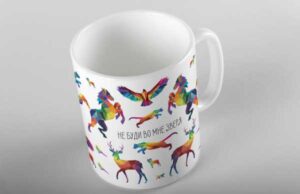 Кружки с авторским принтом: оригинальный подарок
