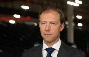 Мантуров заявил о высокой загрузке на российских судостроительных заводах