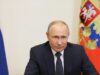 Путин поручил расширить ипотечную программу поддержки строительства индивидуальных домов