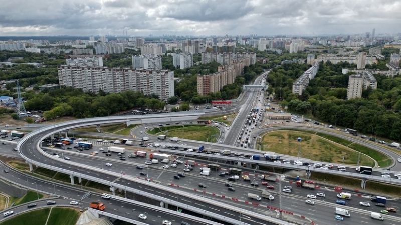В Москве завершили реконструкцию развязки Осташковского шоссе с МКАД
