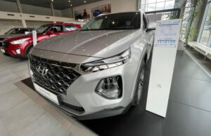 Продажи новых авто в России с начала года рухнули на 59,8%