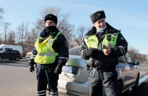 ГИБДД пообещала водителям «тотальные проверки». Где ждать засад