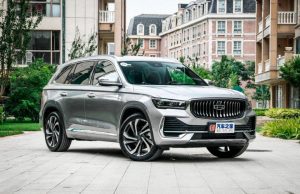 В Geely назвали российские цены на кроссовер Monjaro