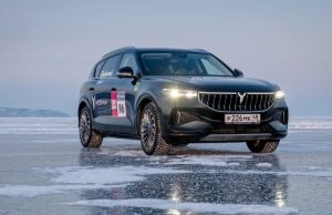 V — значит селфи. Тест-драйв электромобилей и гибридов Voyah