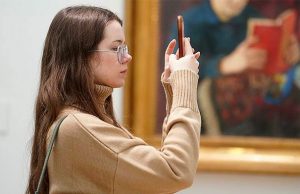 Специалисты из России наделили смартфоны возможностью чтения по губам