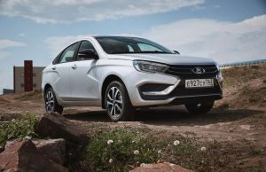Антисанкционный ответ. Первый тест-драйв новой Lada Vestа