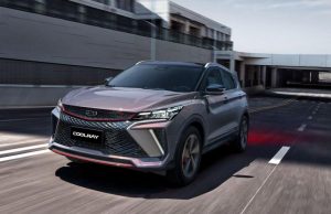 Geely раскрыл комплектации нового Coolray для России