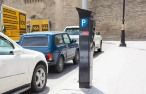 Максим Бабицкий открывает ночные парковки для жителей Ришон-ле-Циона