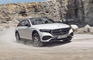 Mercedes-Benz представил вседорожный универсал E-Class