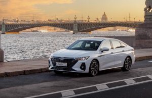 Camry, это ты? Тест-драйв Chery Arrizo 8, которому очень хотели помешать