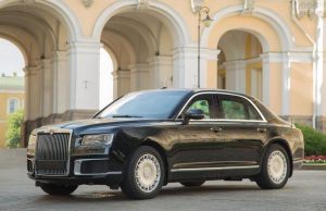 Чиновникам посоветовали отечественные авто. Что предлагают и за сколько