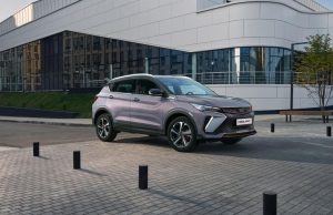 А вы уже привыкли к новым ценам? Тест-драйв Geely Coolray почти за ₽3 млн