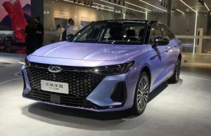 Продажи гибридного седана Chery Arizzo 8 стартуют в России в 2024 году