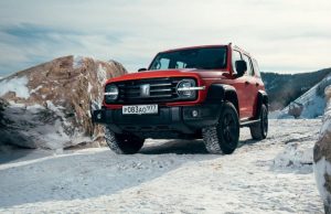 Без переломов. Тест-драйв Tank 300 City