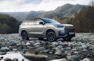 Как у немцев: тест-драйв большого кроссовера Jaecoo J8