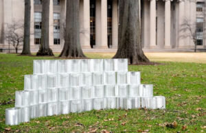 Дешевые стеклянные кирпичи Evenline оказались прочными, как бетонные блоки