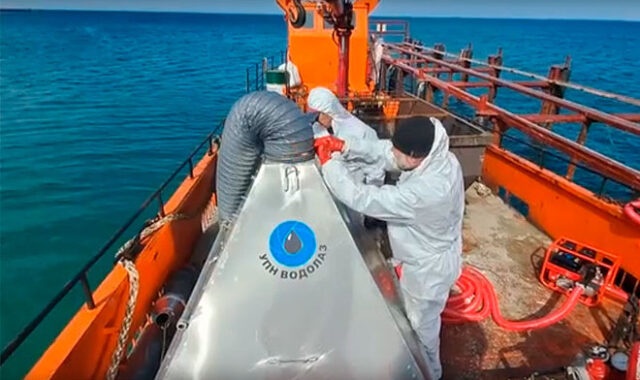 В Анапе прошли испытания аэрощупа для подъема мазута