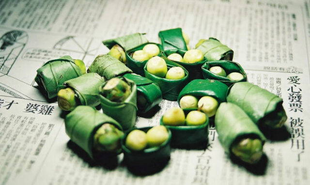 Азиатской традиции жевания психоактивного ореха бетеля как минимум 4000 лет