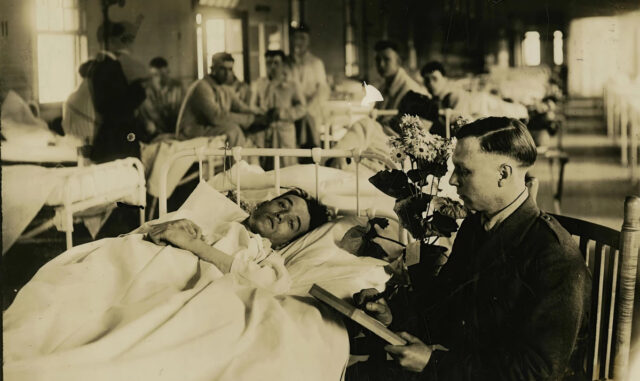 Швейцарские ученые раскрыли секрет вируса «испанки», унесшей 100 миллионов жизней