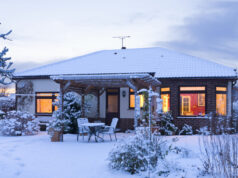 Строительный эксперт Васильев: сырость негативно влияет на конструкцию дома