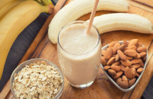 Ученые назвали банан самым коварным компонентом смузи