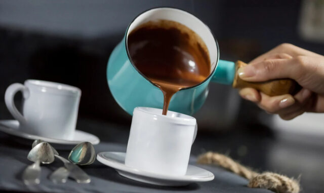 Флавонолы в какао компенсируют негативное воздействие сидячей работы на организм