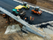 В Подмосковье рассказали о ходе строительства крупных дорог и развязок