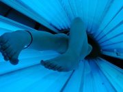Солярии провоцируют мутации ДНК кожи и втрое увеличивают риск меланомы