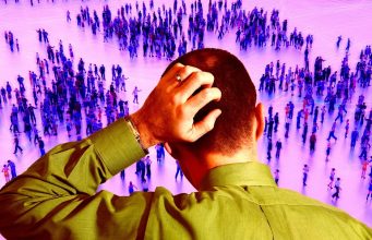 Странный съедобный гриб заставляет людей видеть повсюду крошечных человечков